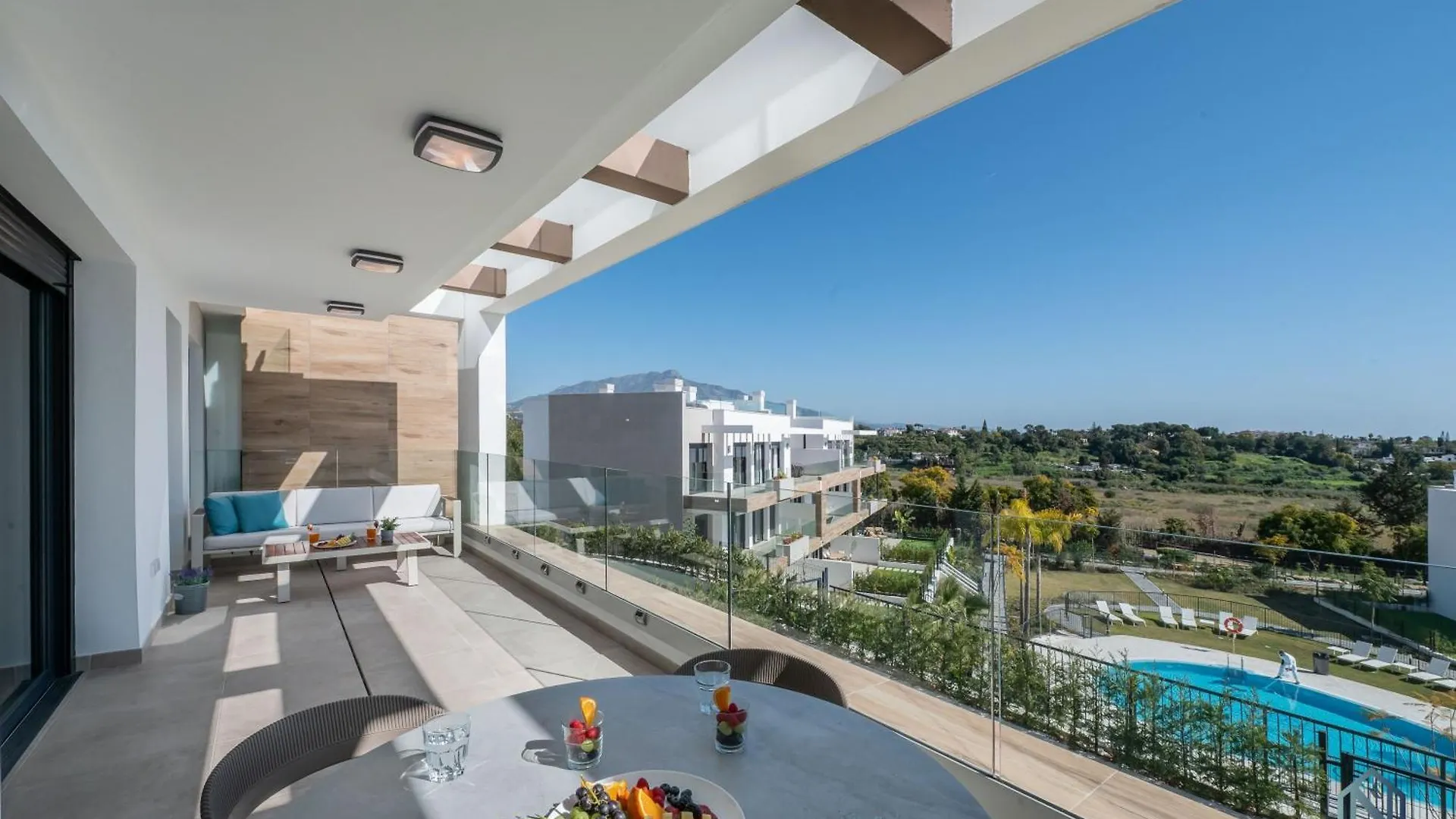 Newly Built 2 Bdrm Modern Oasis W Gym & Pool Apartment Estepona