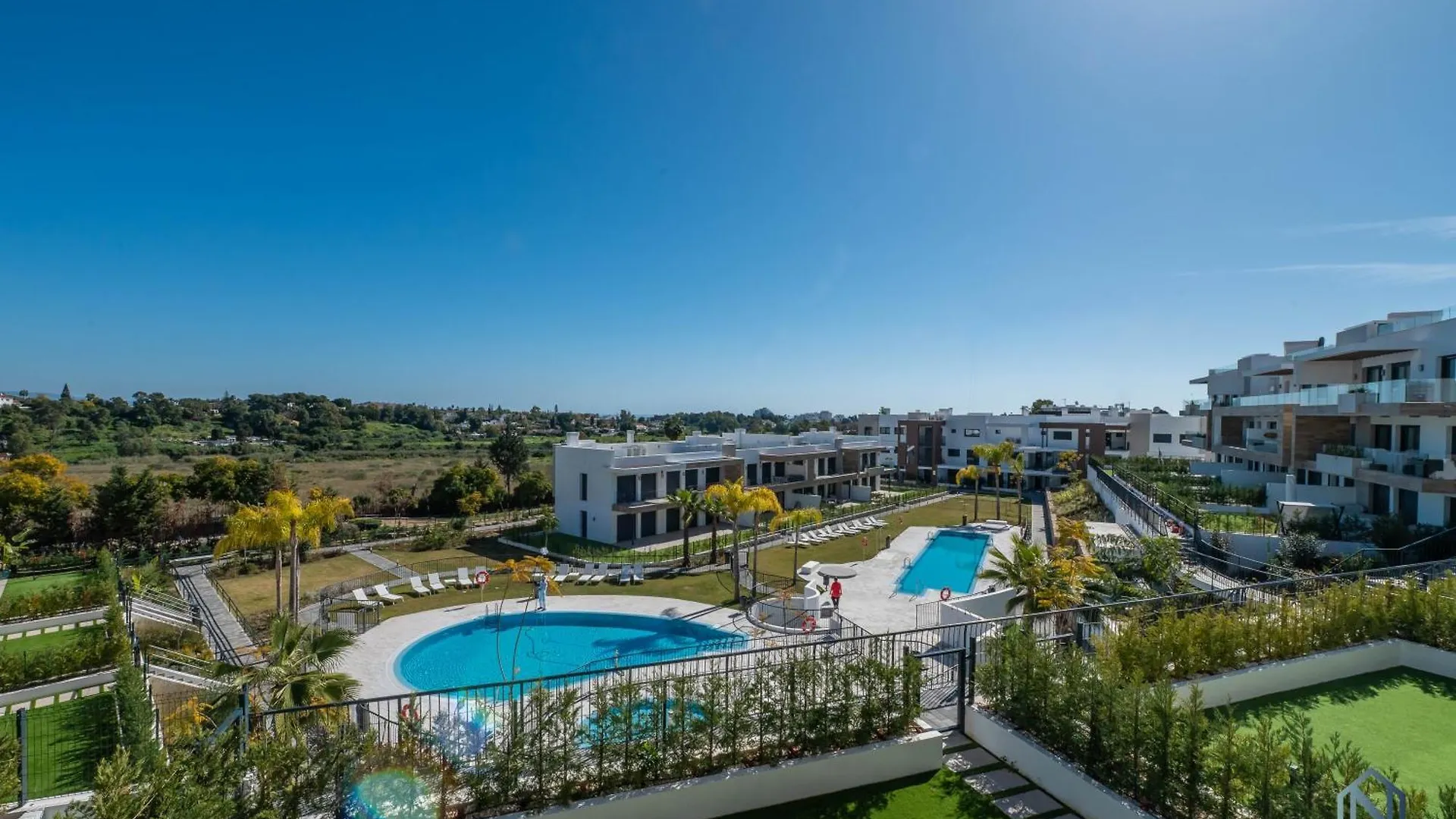 Newly Built 2 Bdrm Modern Oasis W Gym & Pool Apartment Estepona