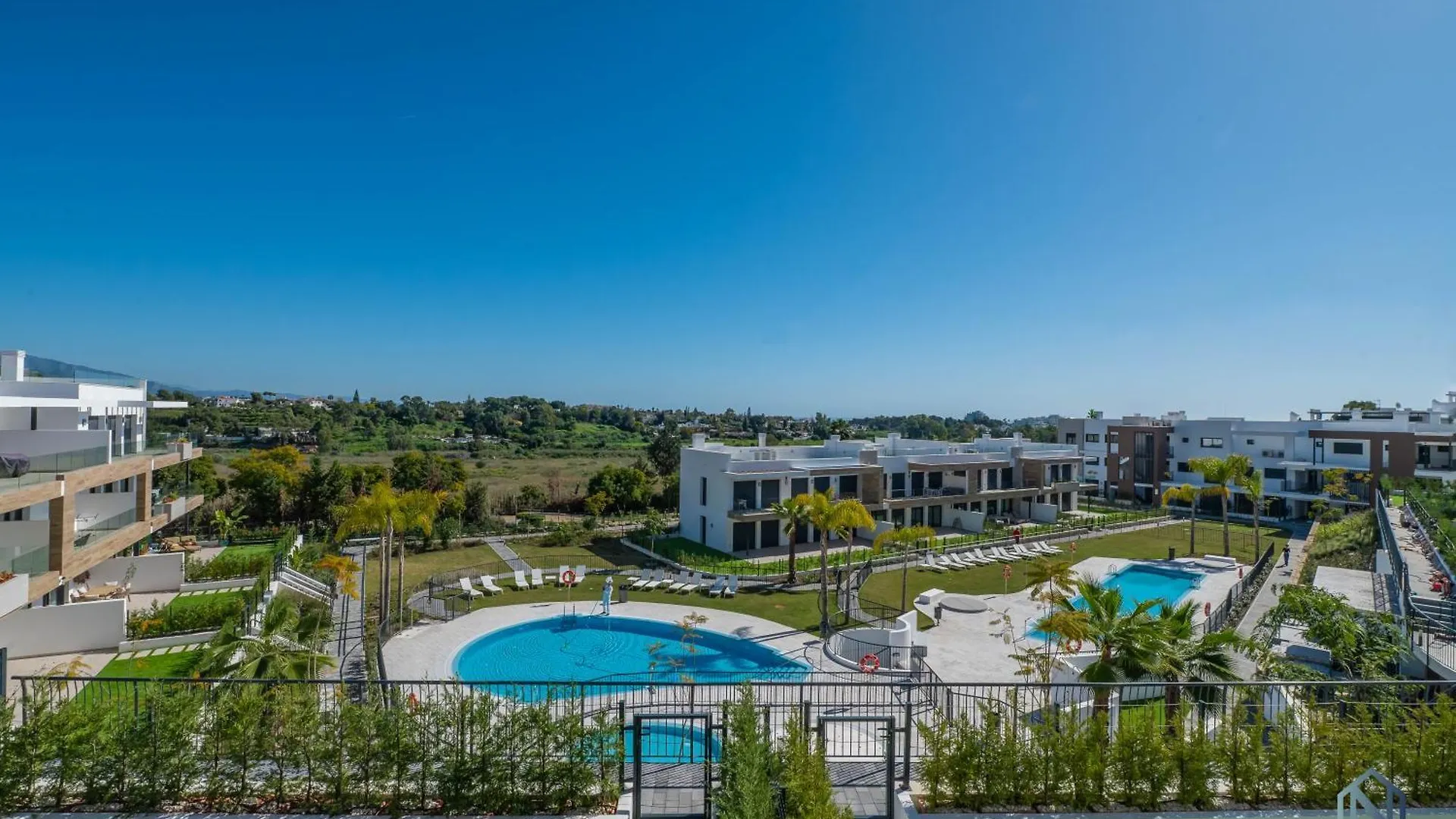 Newly Built 2 Bdrm Modern Oasis W Gym & Pool Apartment Estepona Spain